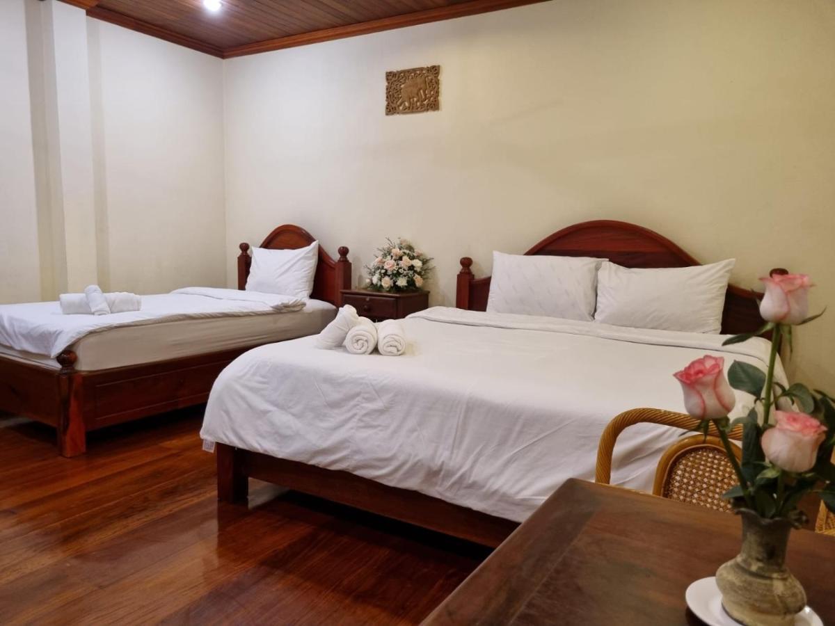 Somvang Khily Guesthouse 宋旺吉利 酒店 琅勃拉邦 外观 照片